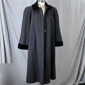 Vintage Jo-D Petite 100% Wool Maxi Coat Charcoal Black Velvet Trim 8P USA